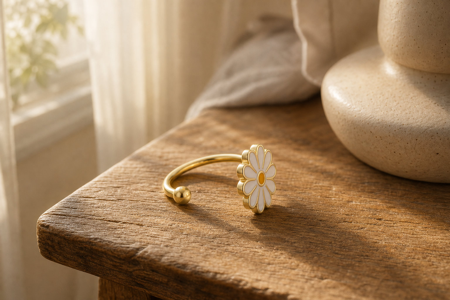 Bague anti-stress ajustable - marguerite : un ancrage floral quotidien