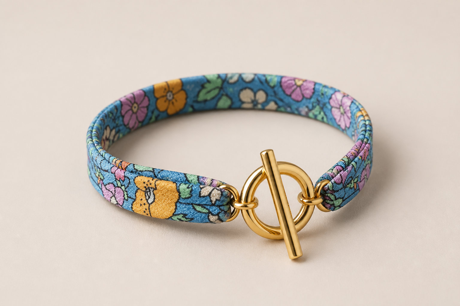 Bracelet en soie Sforsilk : le chic italien au poignet