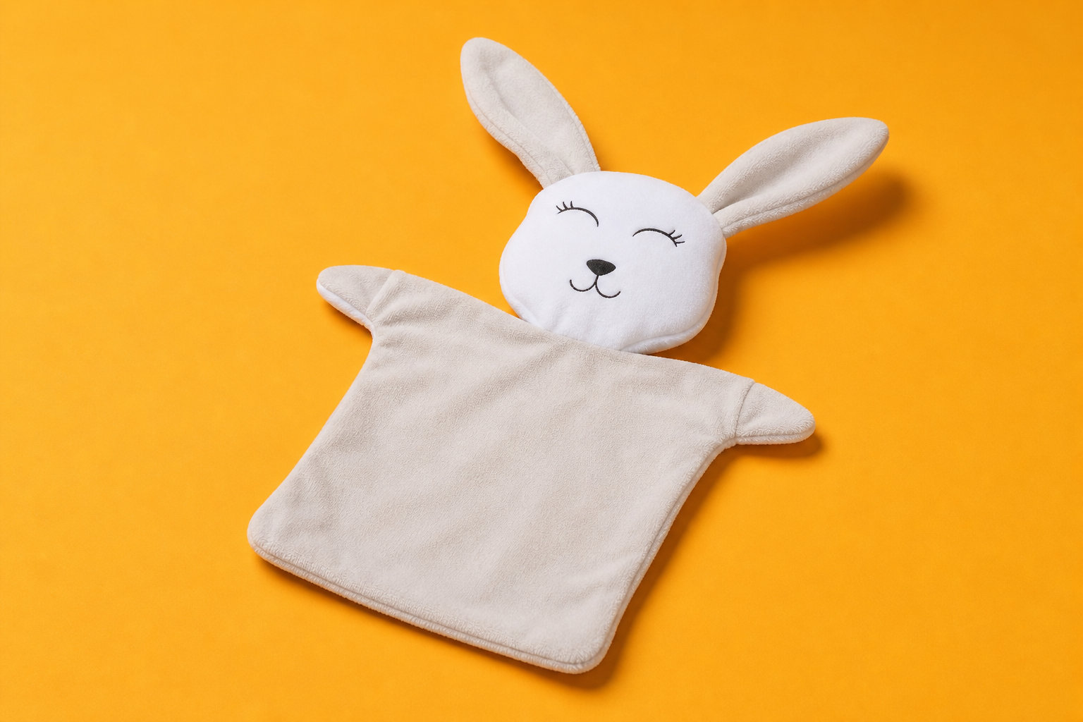 Doudou Lapin tissu renard aventures : stimuler l'imaginaire en crèche