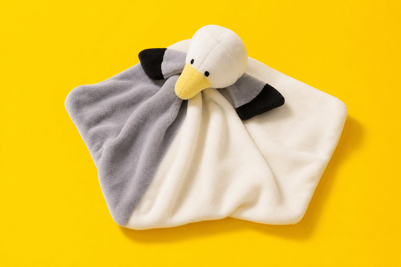 Doudou mouette : un compagnon marin brodé avec tendresse