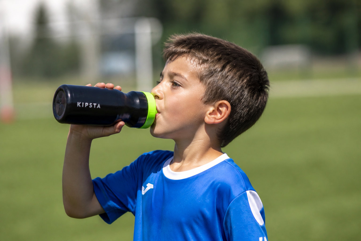 Gourde sport HydroFlex : paille intégrée et robustesse