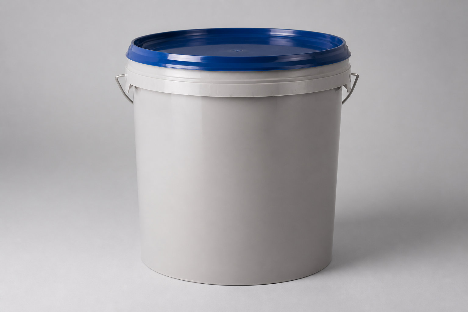 Uzin KR 430 : colle bicomposant pour une fixation infaillible