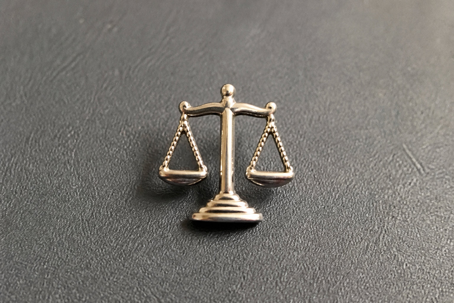 I Feel Like This Pin, Emotional Flair