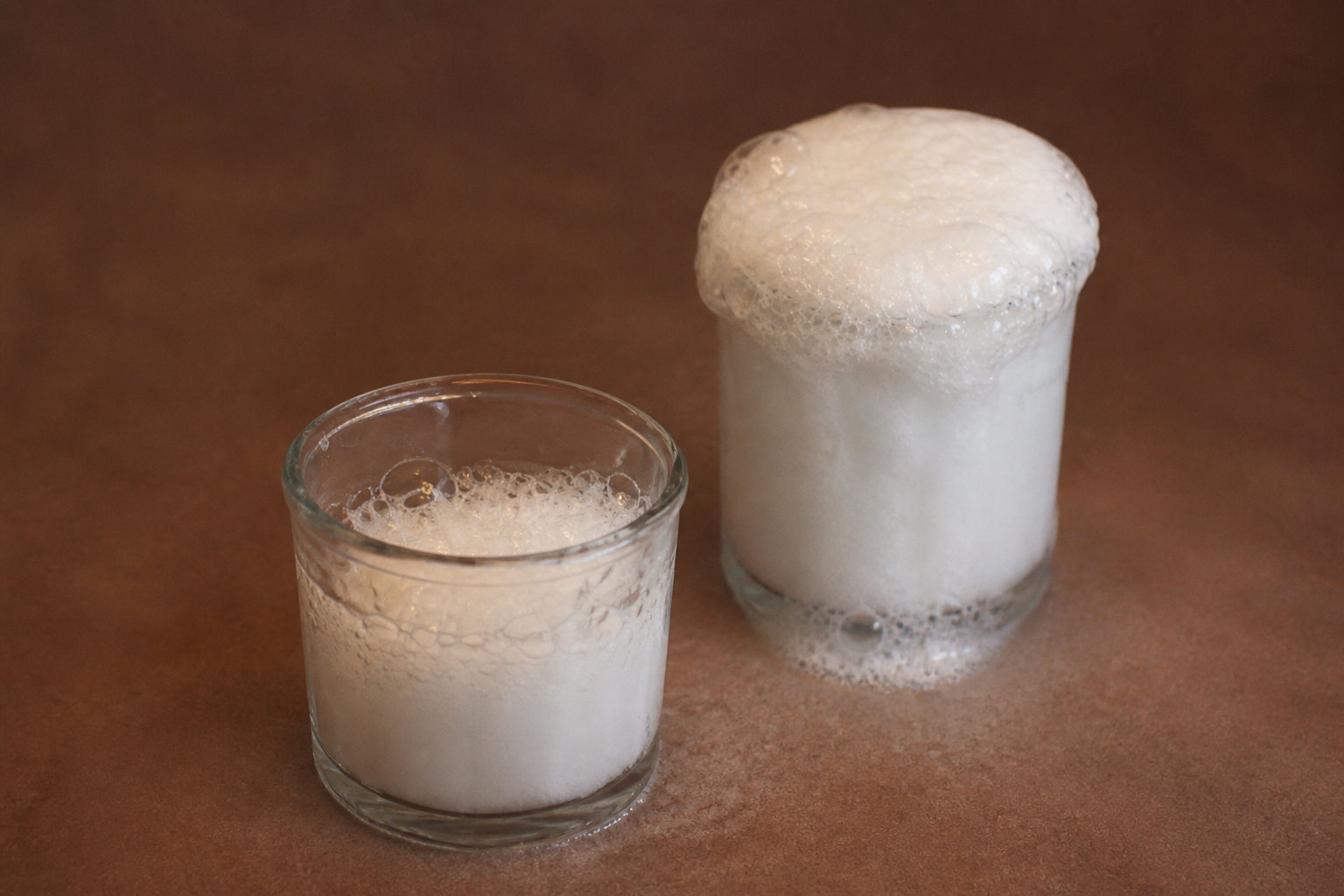 Pourquoi mélanger bicarbonate et vinaigre blanc est-il efficace ?