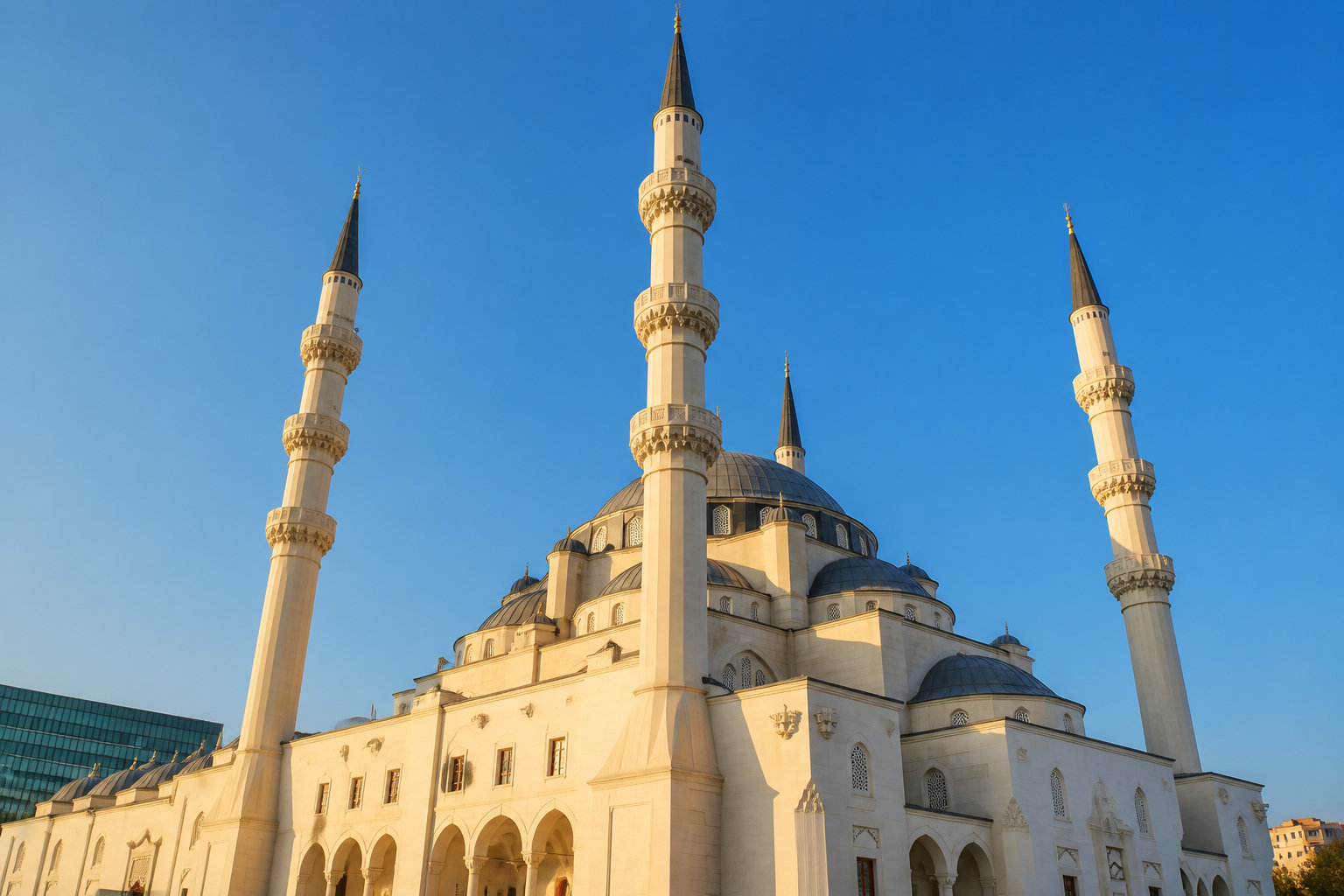 Grande Mosquée de Tirana, extérieur