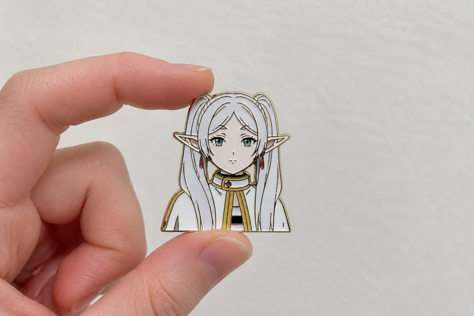 Frieren Pin for Stoic Mage Enthusiasts