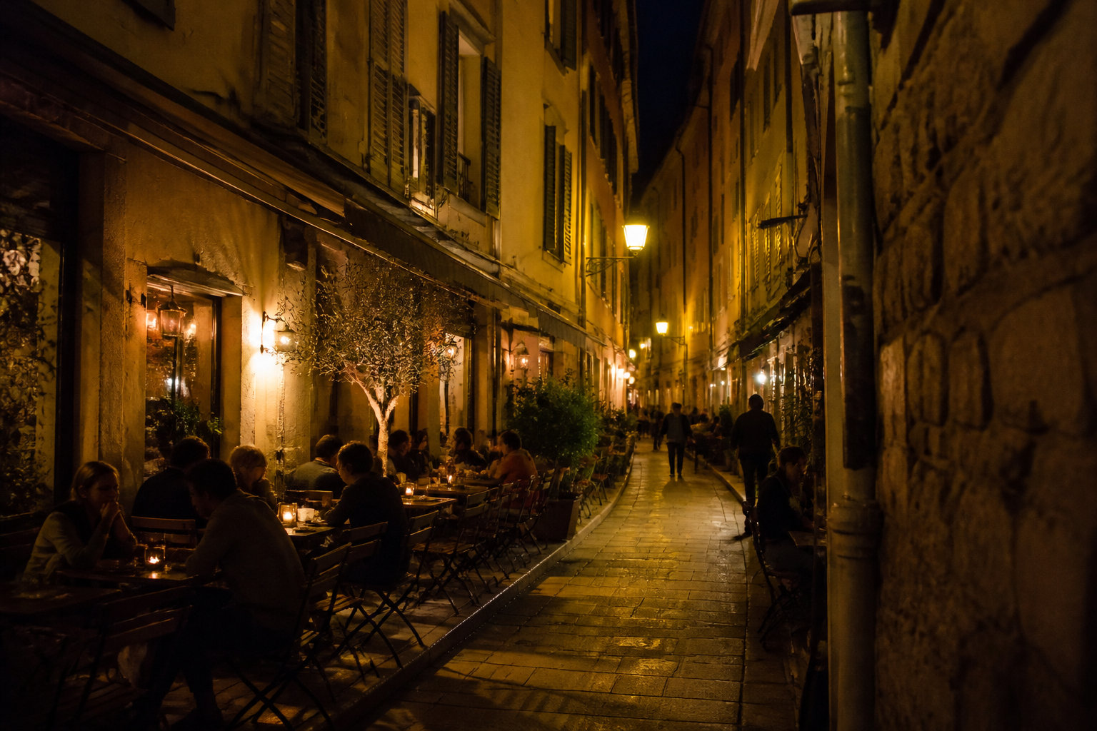 Le Vieux-Nice : le poids des nuisances sonores nocturnes