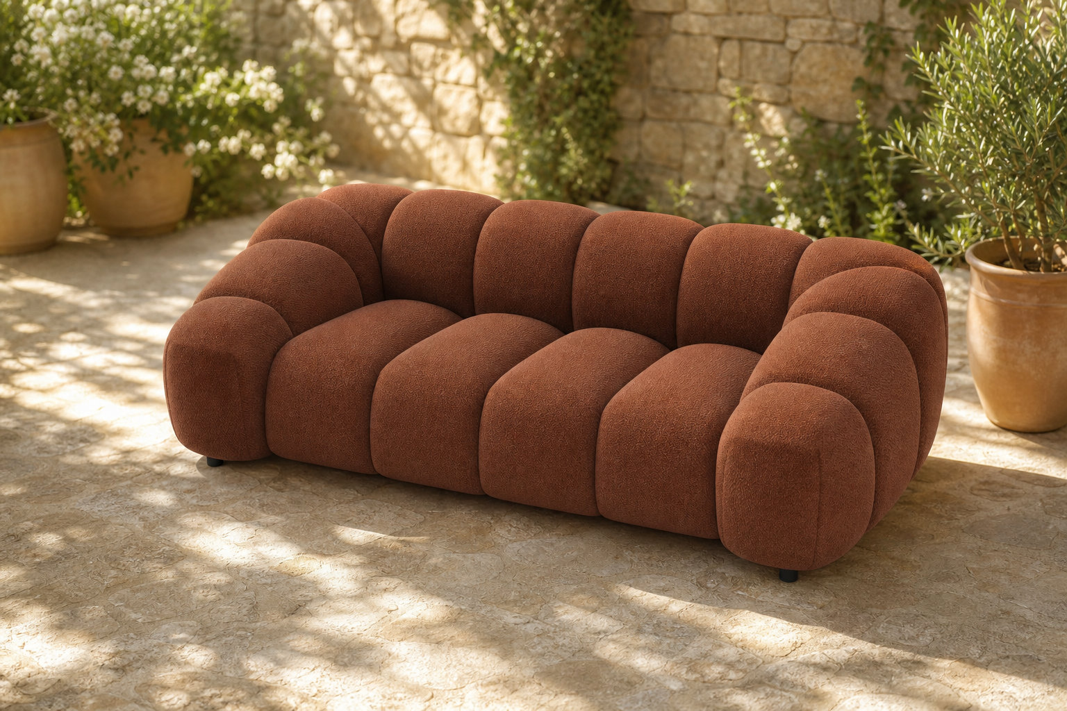Canapé nuage 3 places AVA en velours terracotta : une ambiance chaleureuse