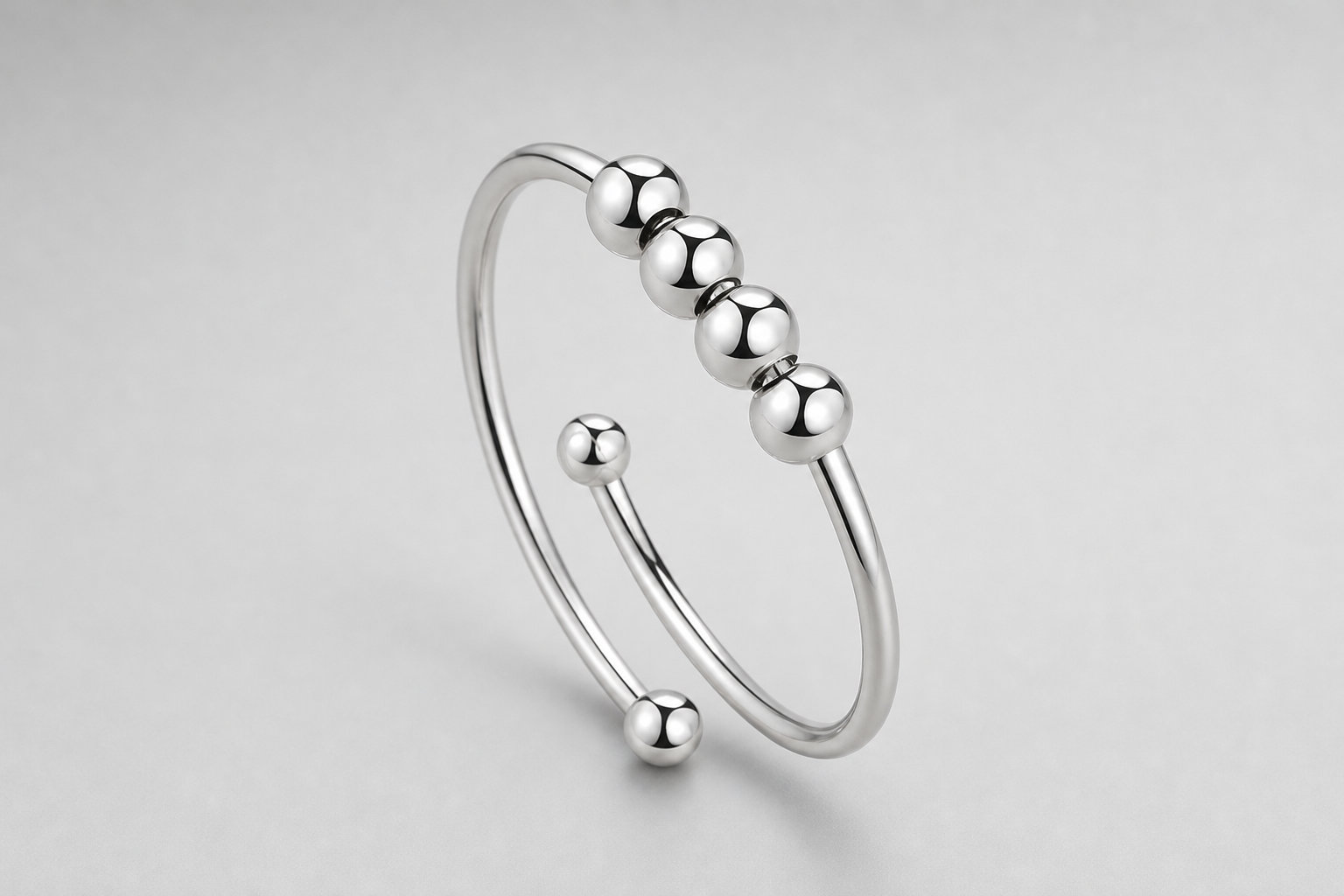 Bague Anti-Stress Ajustable - Selene pour une douceur protectrice