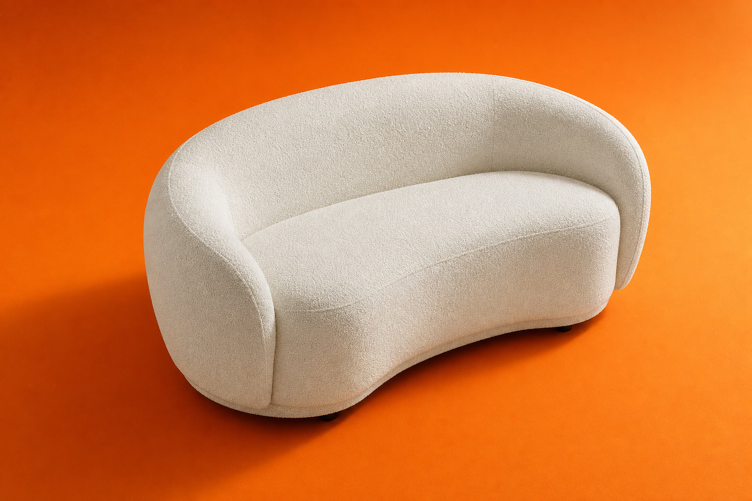 Petit BOVANA : le confort arrondi pour les espaces restreints