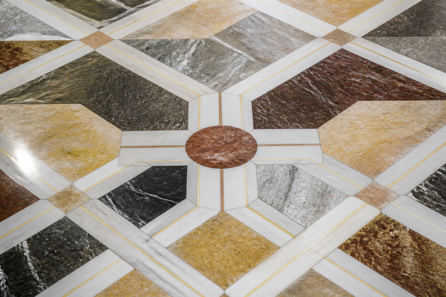 Mosaik contract sl : la dalle PVC garage passage intensif par excellence