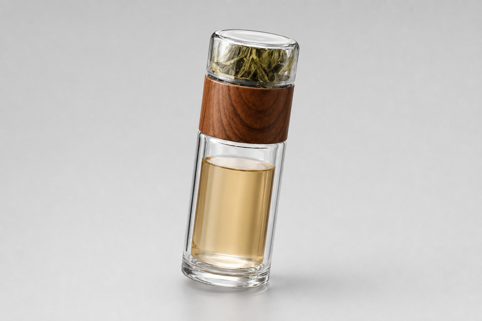 Gourde en verre et infusion de thé en vrac : l'excellence Klaris