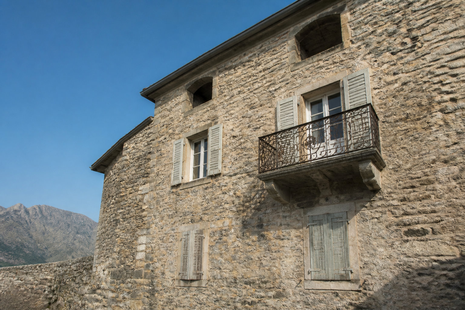 Wilde Natur im Westen und im Zentrum