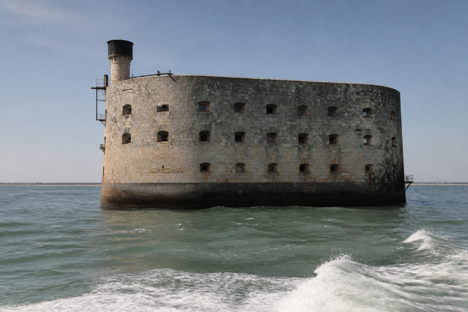 L'héritage militaire et la mutation du vaisseau de pierre
