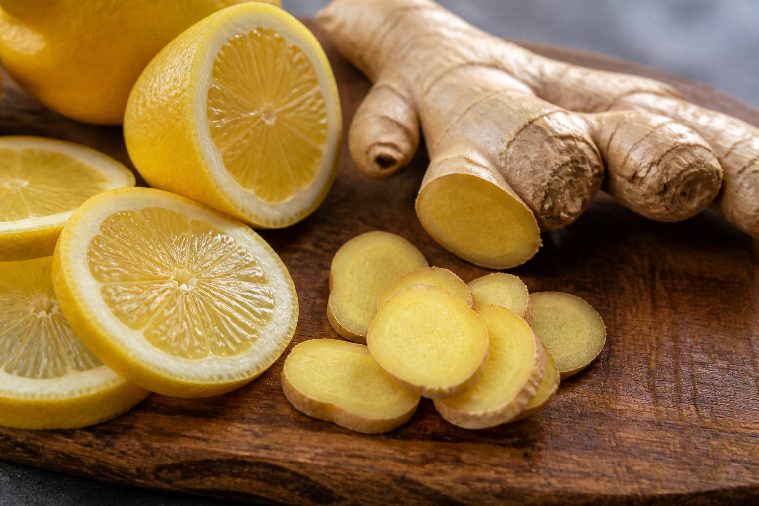 Infusion du citron bio et du gingembre