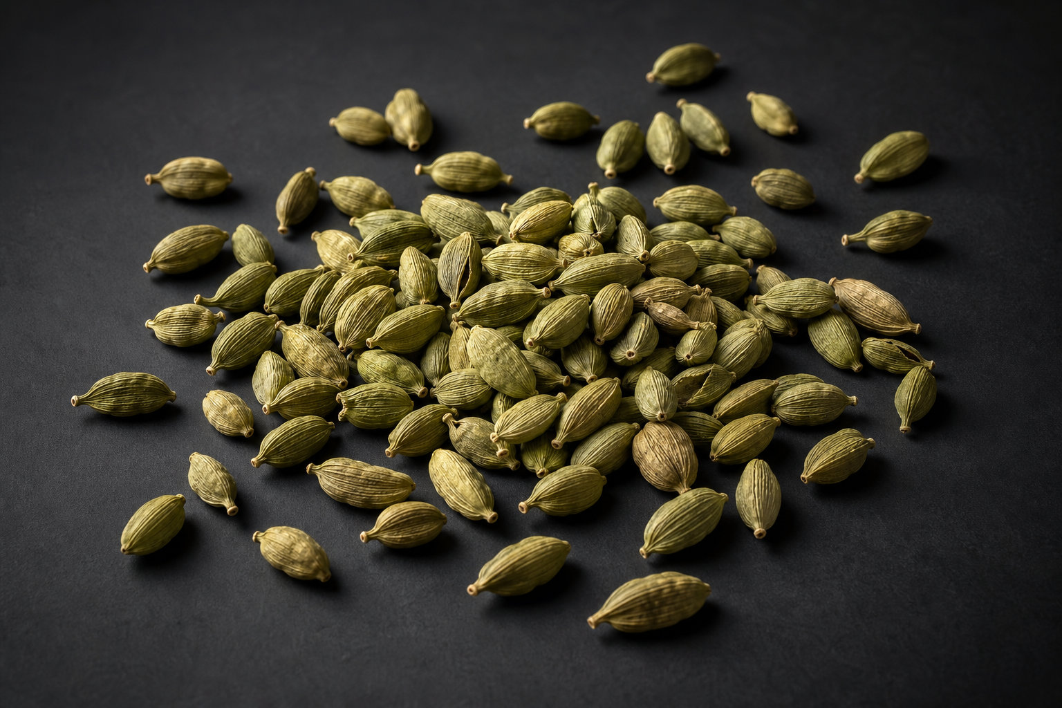 Cardamome fruits entiers bio : le secret de l'infusion