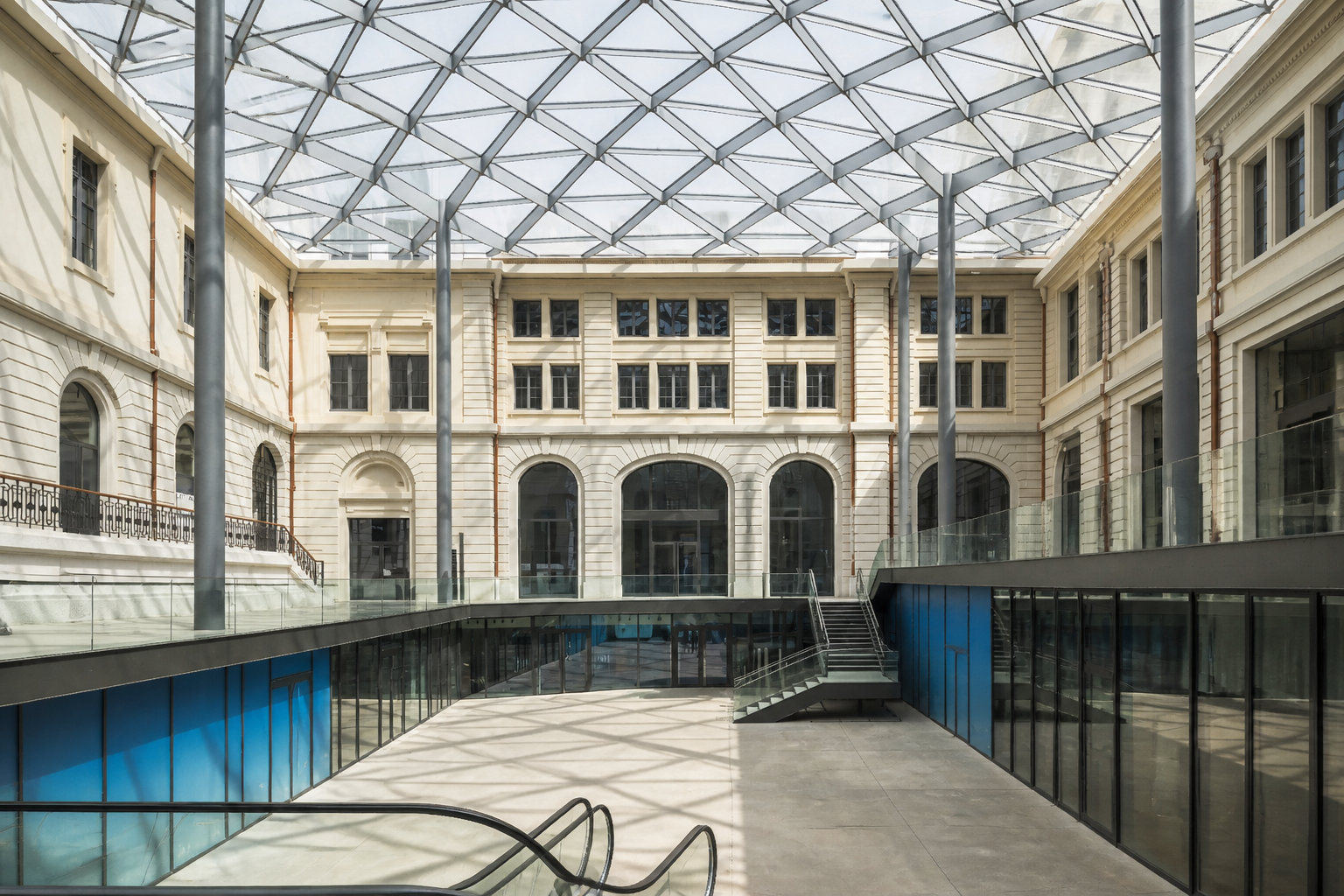 Grand Hôtel-Dieu : le raffinement d'un cadre historique rénové