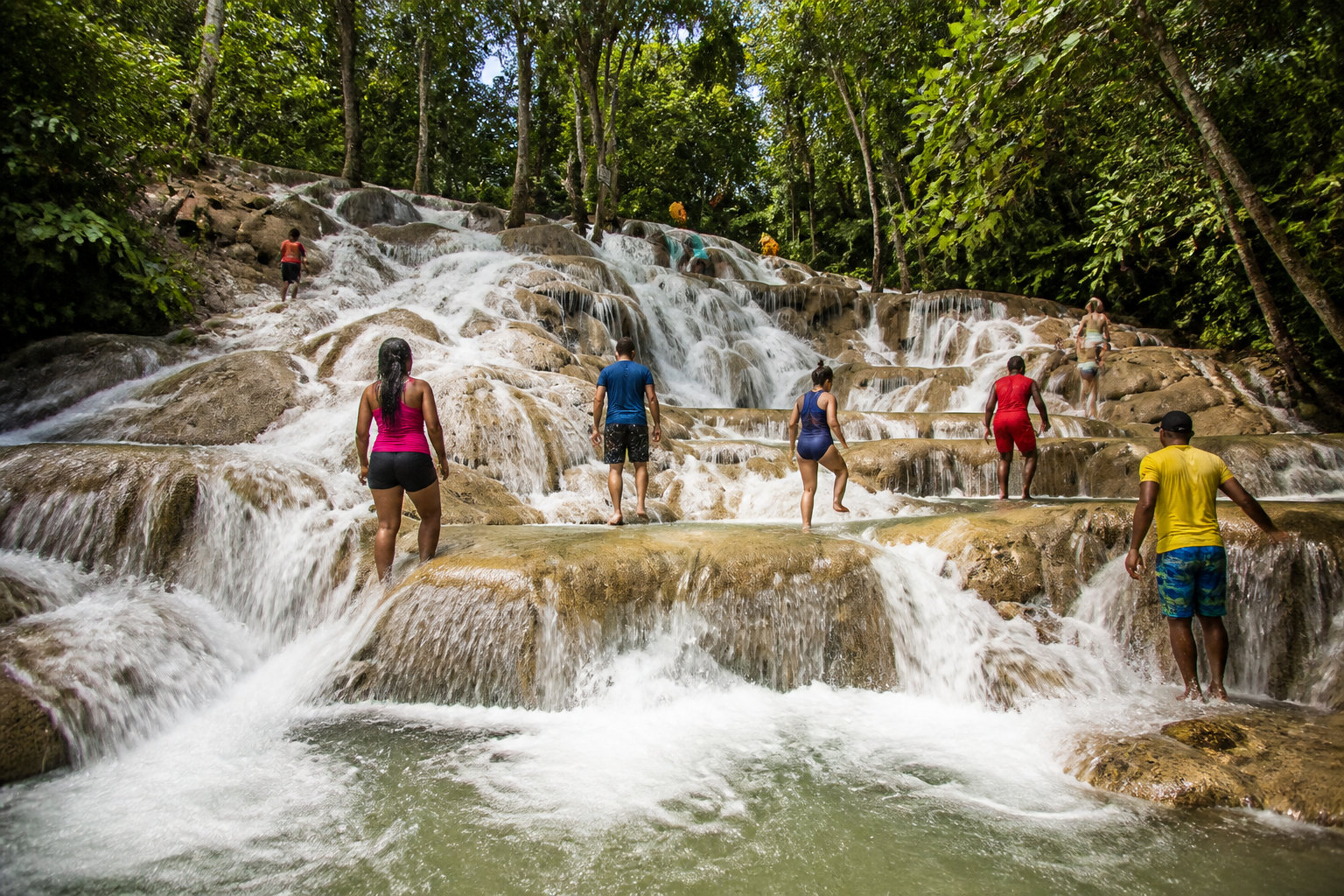 Dunn’s River Falls : l'ascension mythique les pieds dans l'eau