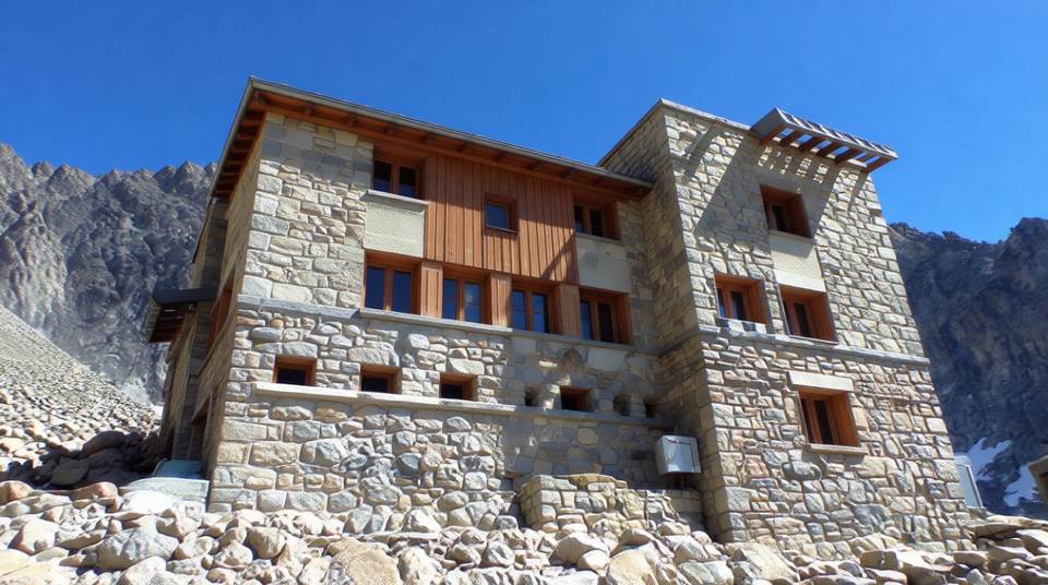 Logistique et refuges en altitude