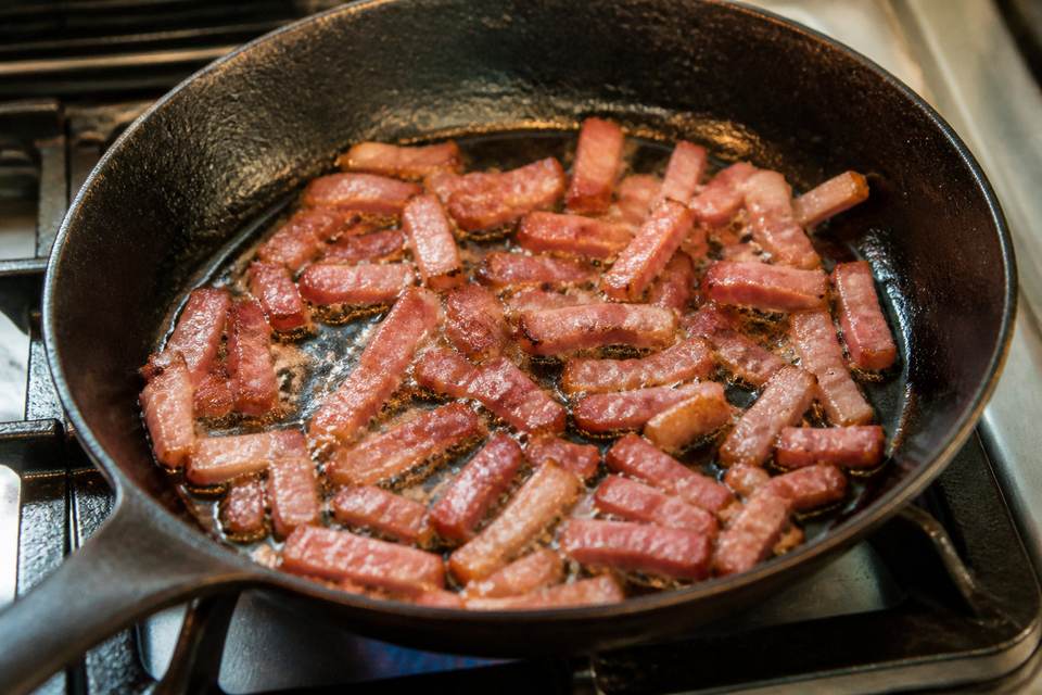 Étapes de préparation et maîtrise de la cuisson au four