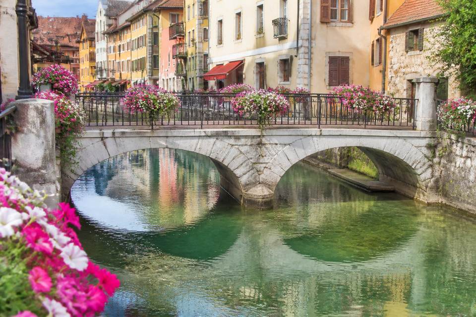 Quel village choisir pour une immersion authentique ?