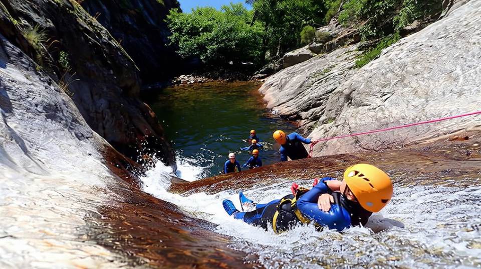 Canyon du Rec Grand : les meilleurs toboggans du Caroux
